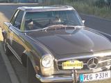 Mercedes-Benz SL 280 - aus 1969: Cabrio