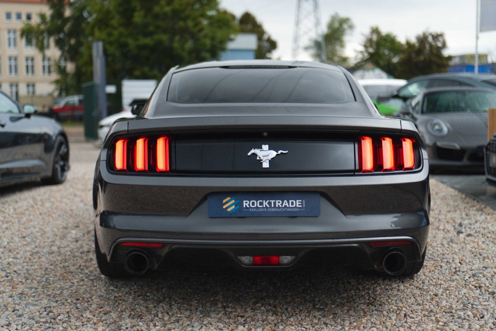 Fahrzeugabbildung Ford Mustang 3.7 V6 GT Coupe 19Zoll | Xenon | Kamera