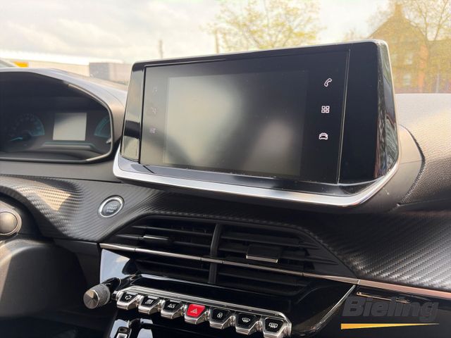 e-2008 Allure Elektro Navi Digitales Cockpit Kam