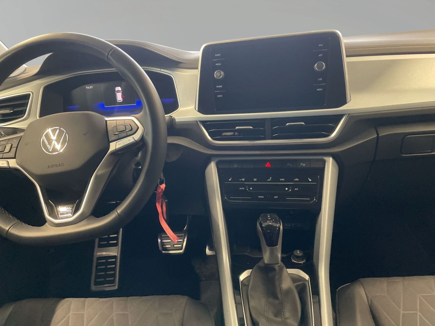 Volkswagen T-Roc - Bild 5