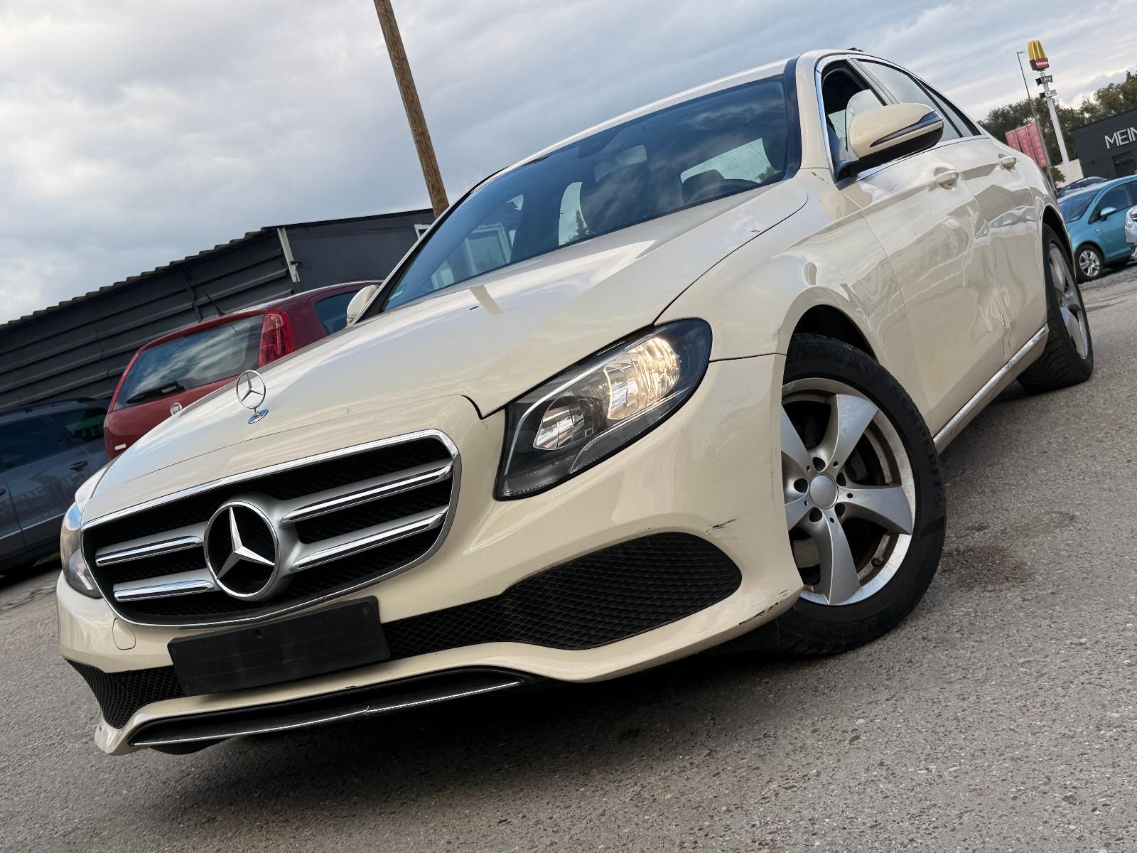 Mercedes-Benz E 200