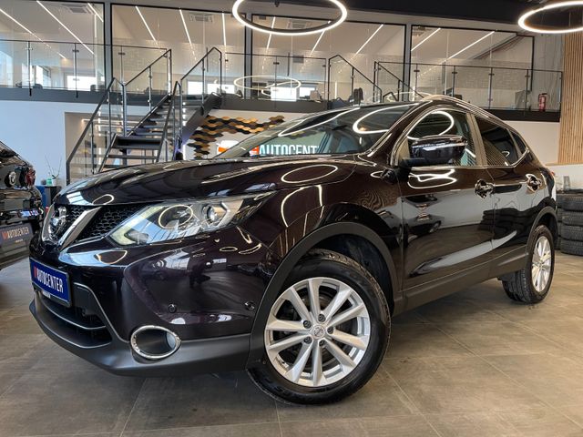 Nissan Qashqai Tekna *PANO*NAVI*360°*AHK*LED*PDC*TEMPO*