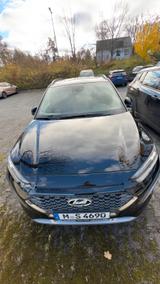 Hyundai KONA 1.6 T-GDI Premium DCT 4WD Premium - Hyundai KONA mit Schiebedach