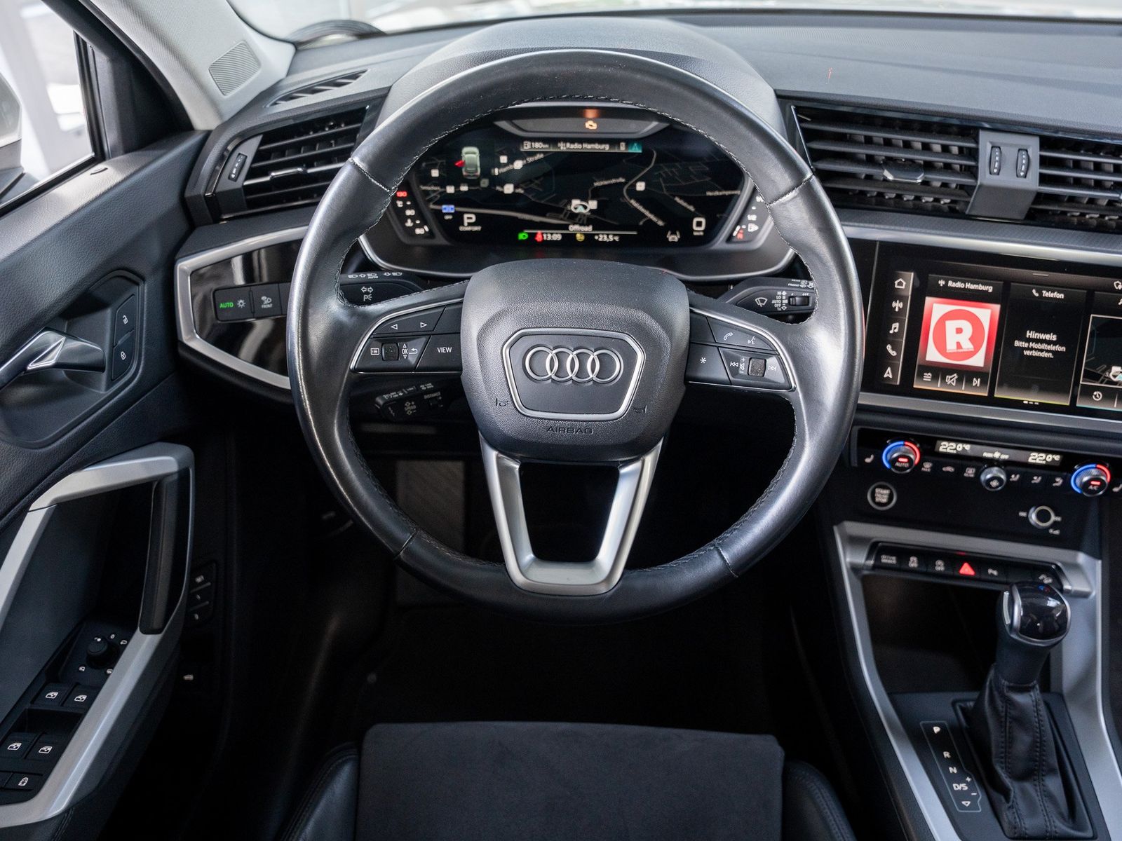 Audi Q3 Sportback S line S line 35 TDI quattro 110(15 foto 10