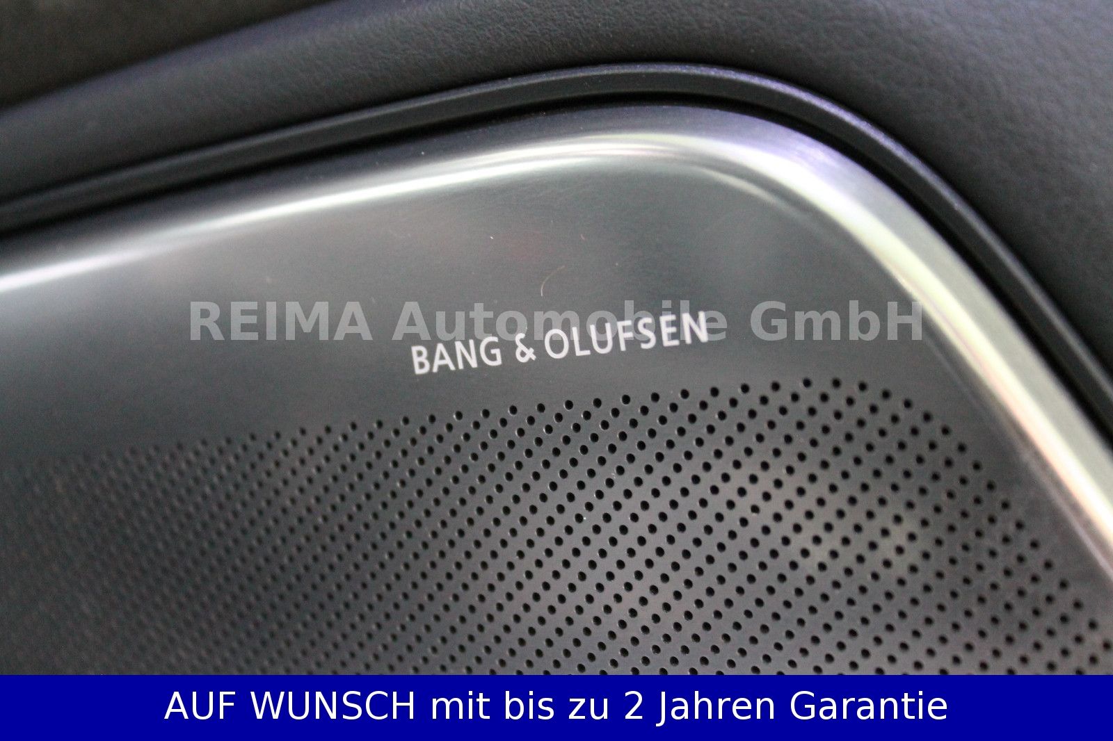 Fahrzeugabbildung Audi RS 6 Avant 4.0 TFSI quattro performance, Matrix