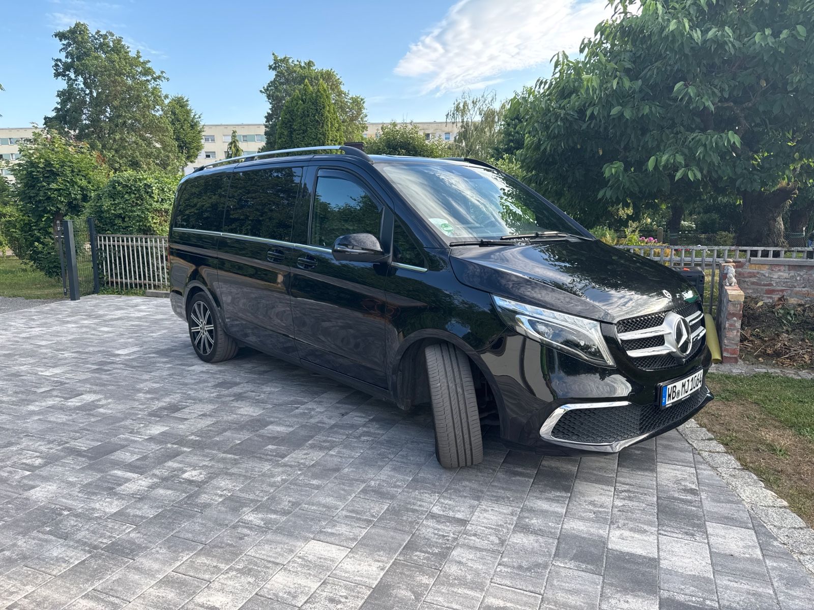 MERCEDES-BENZ V 250 d Aut. AVANTGARDE lang, 6 Sitze , Tisch,SH