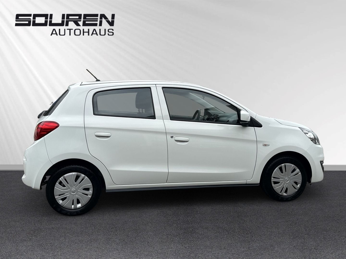 Fahrzeugabbildung Mitsubishi Space Star Radio + Bluetooth+ USB + Freisprechei