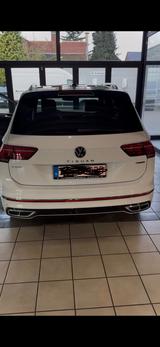Volkswagen Tiguan Allspace 2.0 TSI OPF 140kW DSG 4MOTIO... - VW Tiguan Allspace Gebrauchtwagen in Frankfurt