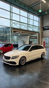 Mercedes-Benz Mercedes-AMG C 63S T  Designo Sitze Braun - : Kombi, C63 Mercedes AMG
