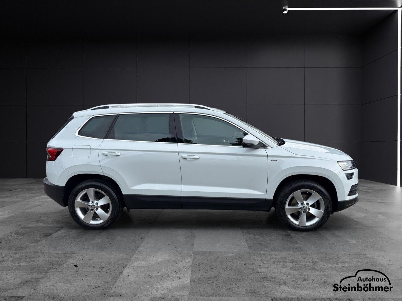 Skoda Karoq 1.5TSI DSG Ambition AHK LED ACC Bluetooth