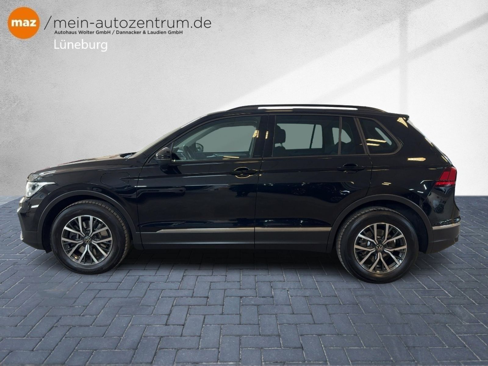 Fahrzeugabbildung Volkswagen Tiguan 1.4 TSI eHybrid Life Alu LED AHK Navi ACC