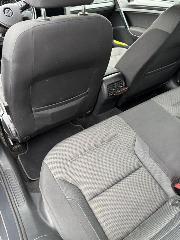 Image of Volkswagen Golf