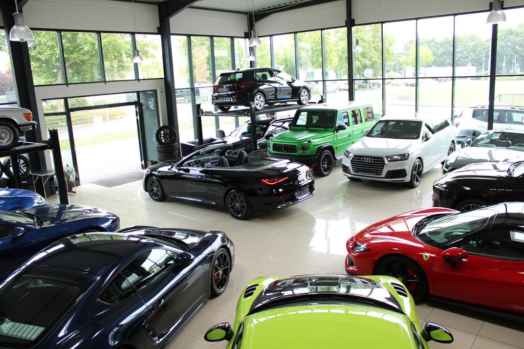 Mercedes-Benz CLE 200