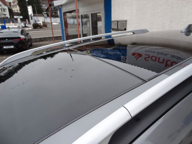 Fahrzeugabbildung Nissan X-Trail N-Connecta/68TKM/7-Sitz/Navi/Pano/360Kam