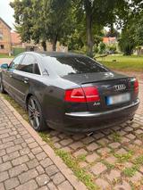 Audi a8 d3 - Audi A8 in Halle