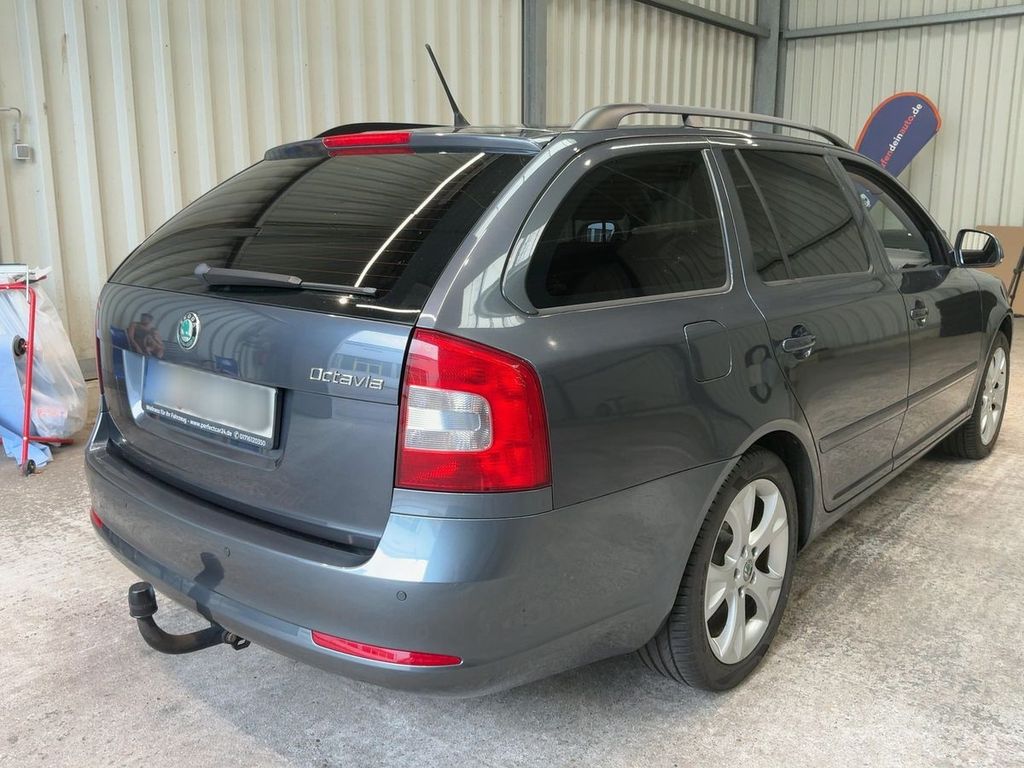 2.0 TDI Xenon AHK Schiebedach Tempo SHZ