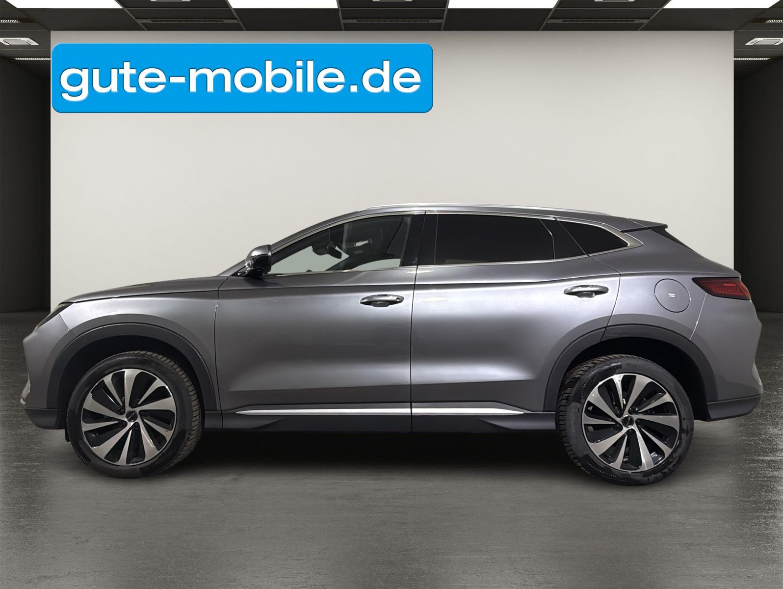 BYD Seal U DM-i Boost SOFORT VERFÜGBAR AUTO VOR ORT! imagem 3