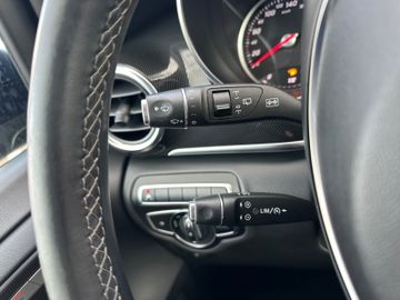 Fahrzeugabbildung Mercedes-Benz V 220d Edition lang*LED*2xTür*8.Sitze*Totwinkel*