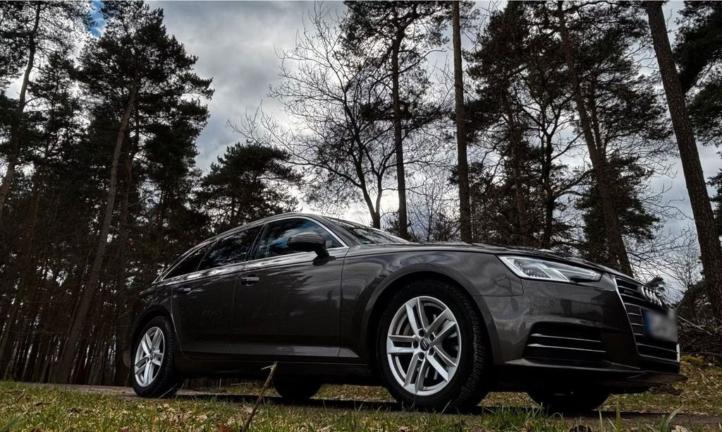 Image of Audi A4