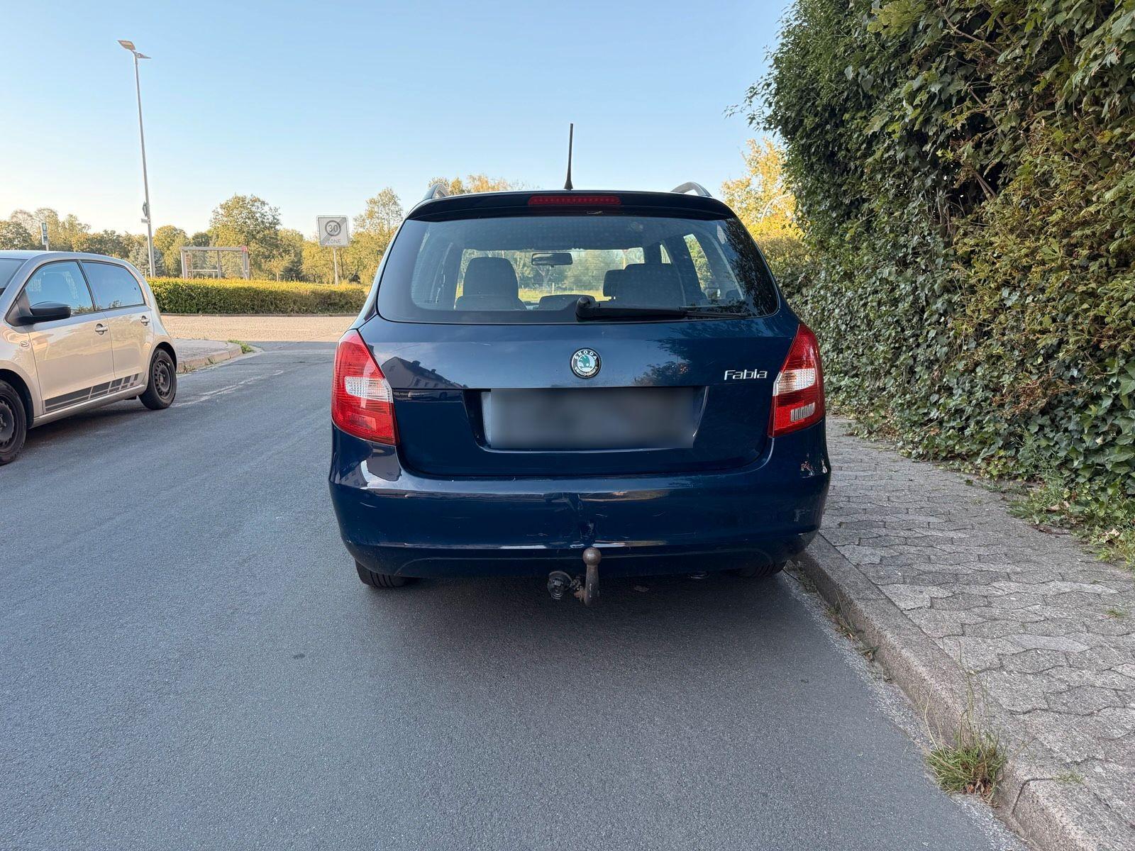 Skoda Fabia 2012 — engine 109 HP (80kW)