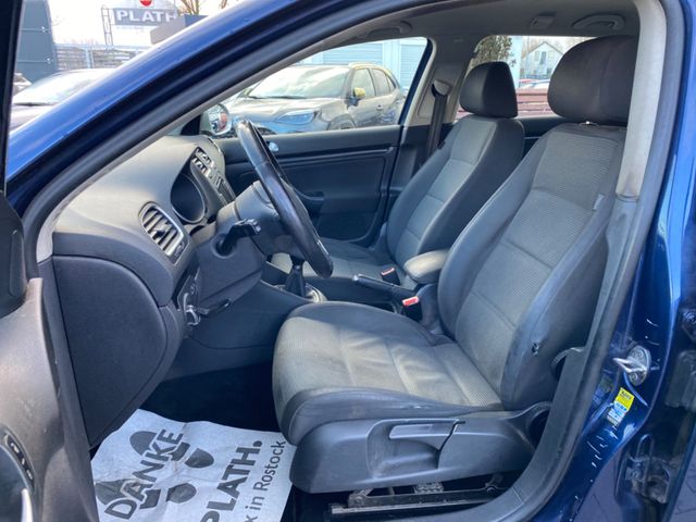 Volkswagen Golf Comfortline EXPORT Schaltgetriebe Blau