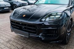 PORSCHE Cayenne S/ 1. HD./ LUFT/ BURMESTER/ INNODRIVE PORSCHE Cayenne S/ 1. HD./ LUFT/ BURMESTER/ INNODRIVE