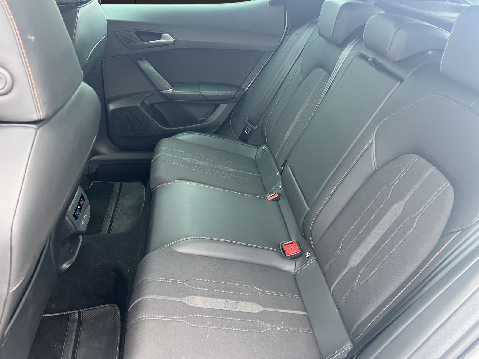 Fahrzeugabbildung CUPRA Formentor 4Drive TSI Navi Pano LED