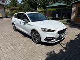 Seat Leon 1.4 e-HYBRID FR DSG Sportstourer FR