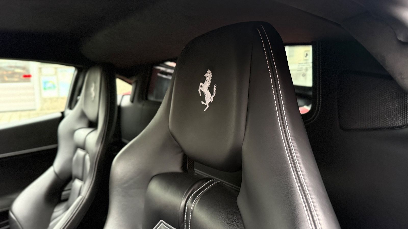 Fahrzeugabbildung Ferrari 458 Italia*dt. Auto*Racing Seats*PDC