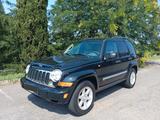 Jeep Cherokee 4X4 2.8 CRD gancio traino permute - Jeep Cherokee aus 2007