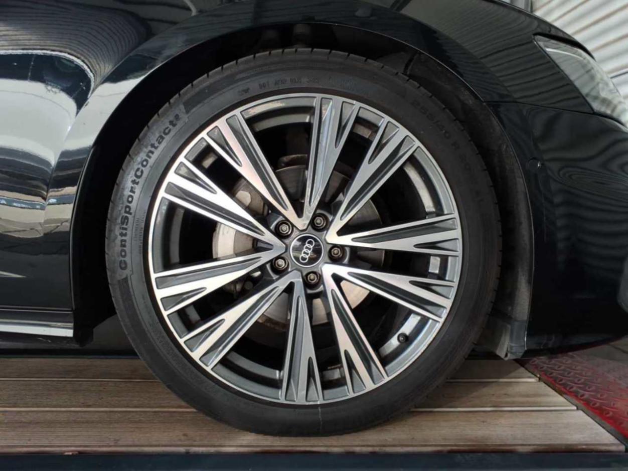Audi A6 40 TDI S tronic sport Avant sport