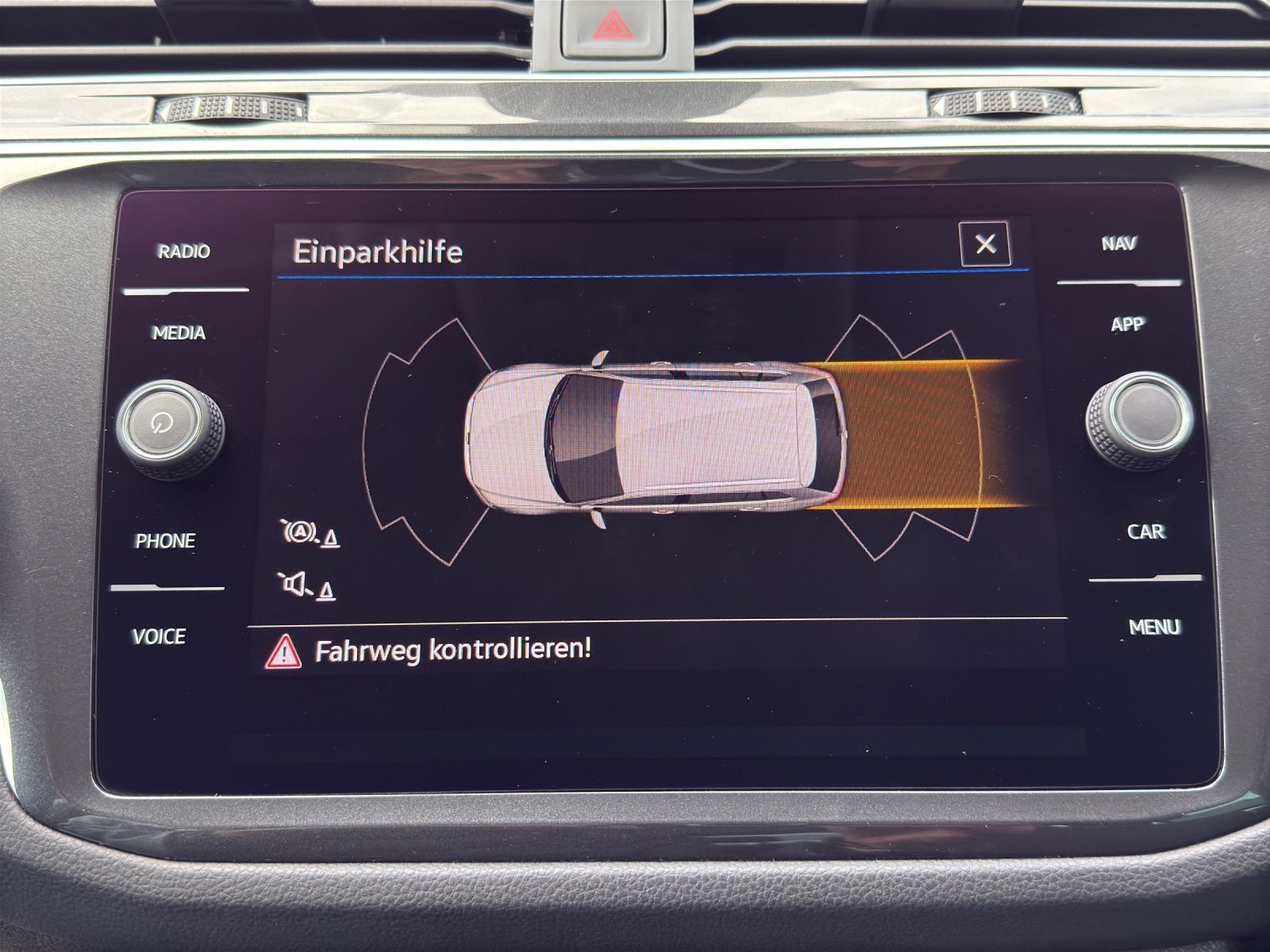 Volkswagen Tiguan - Bild 17