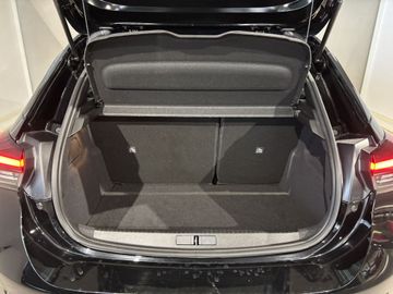 Fotografie 11 des Opel Corsa 1.2 Direct Injection Turbo GS