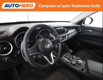 Alfa-Romeo Stelvio - 7
