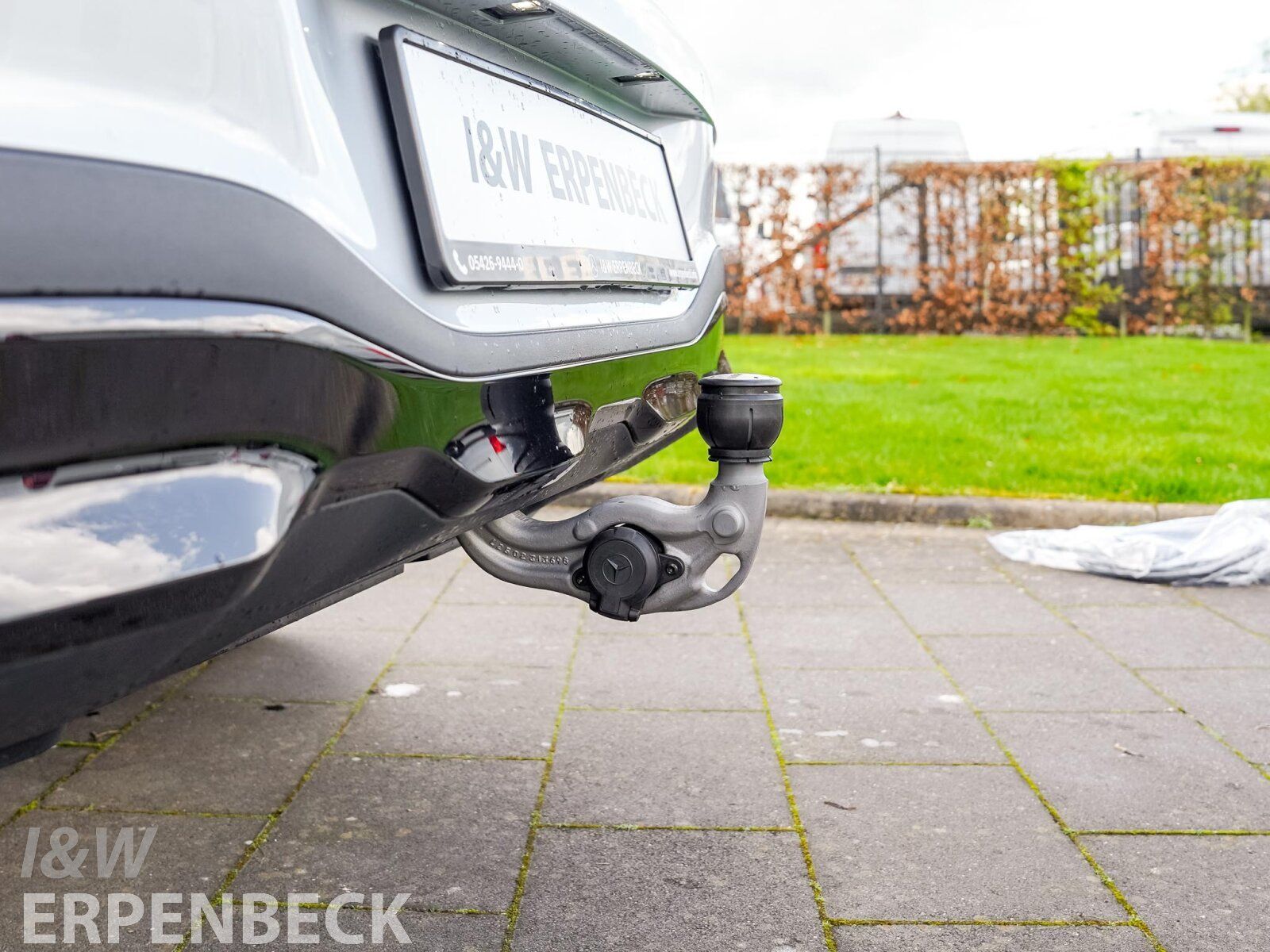 Fahrzeugabbildung Mercedes-Benz GLB 250+ *Night Paket*AHK*Winter Paket*THERMATIC