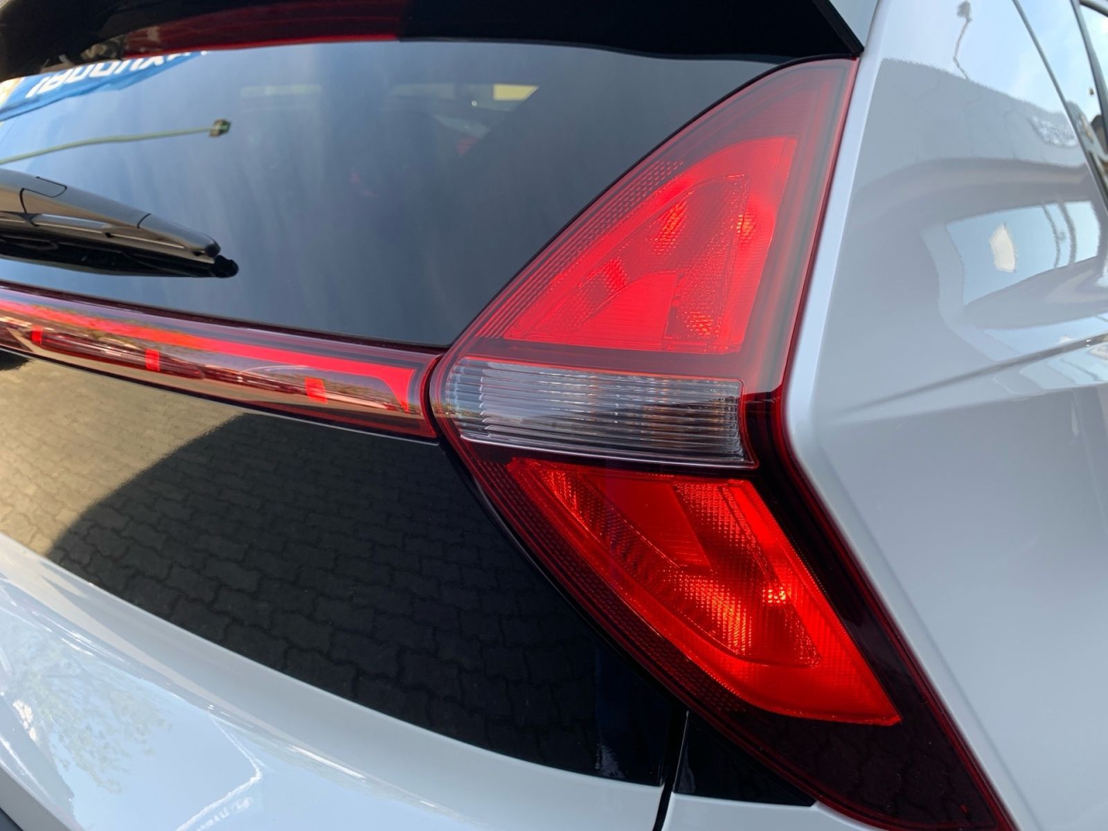 Fahrzeugabbildung Hyundai BAYON 1.0 T-GDI 7-DCT Connect & Go Mild-Hybrid N