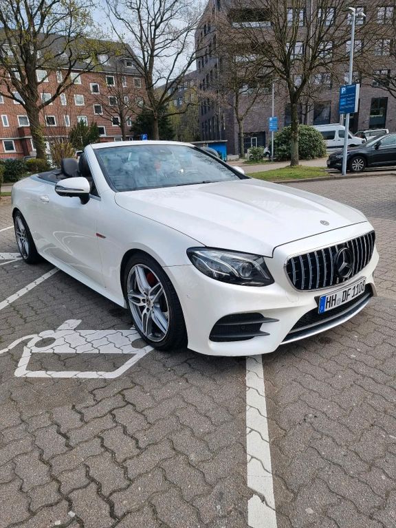 Image of Mercedes-Benz E 200