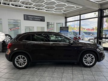 Mercedes GLA 200 - 12