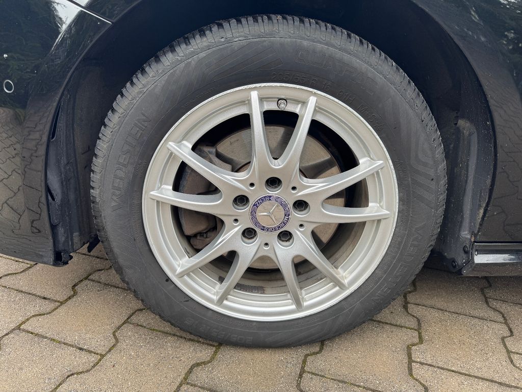 MERCEDES-BENZ B 200d Autom.*XENON*NAVI* MERCEDES-BENZ B 200d Autom.*XENON*NAVI*