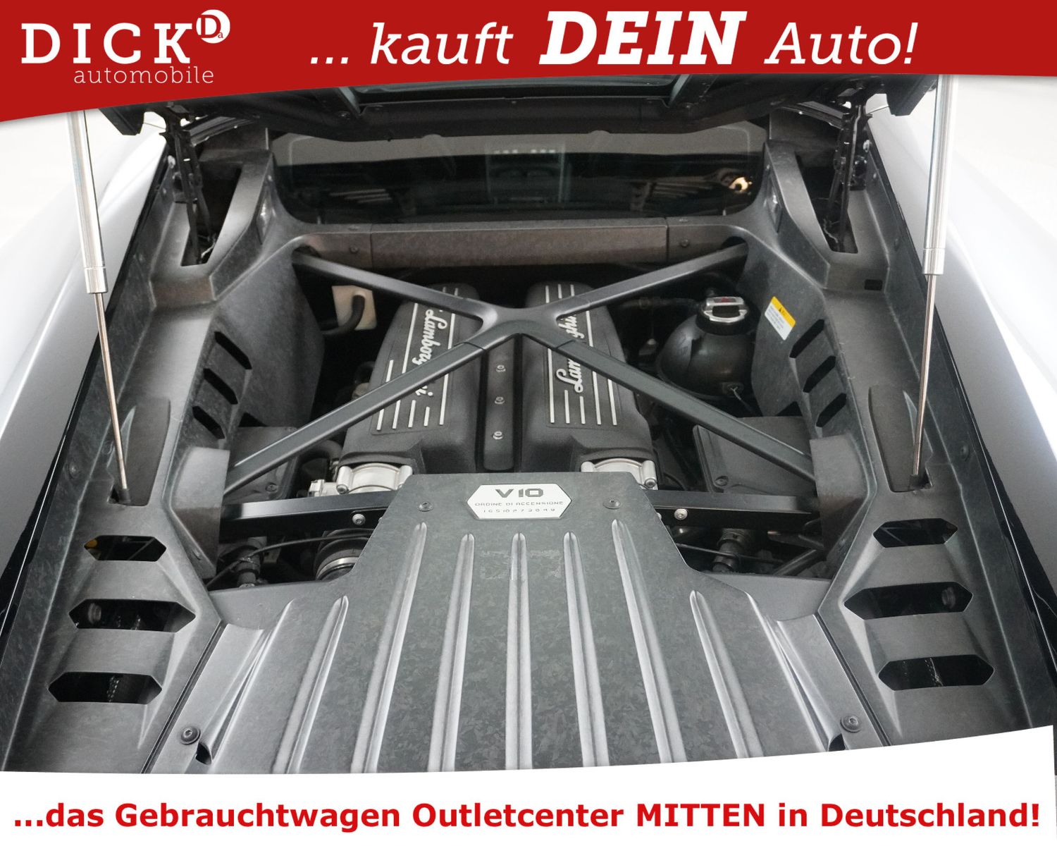 Fahrzeugabbildung Lamborghini Huracán LP580>LIFT+CARBON+LED+SHZ+INSPEKTION NEU
