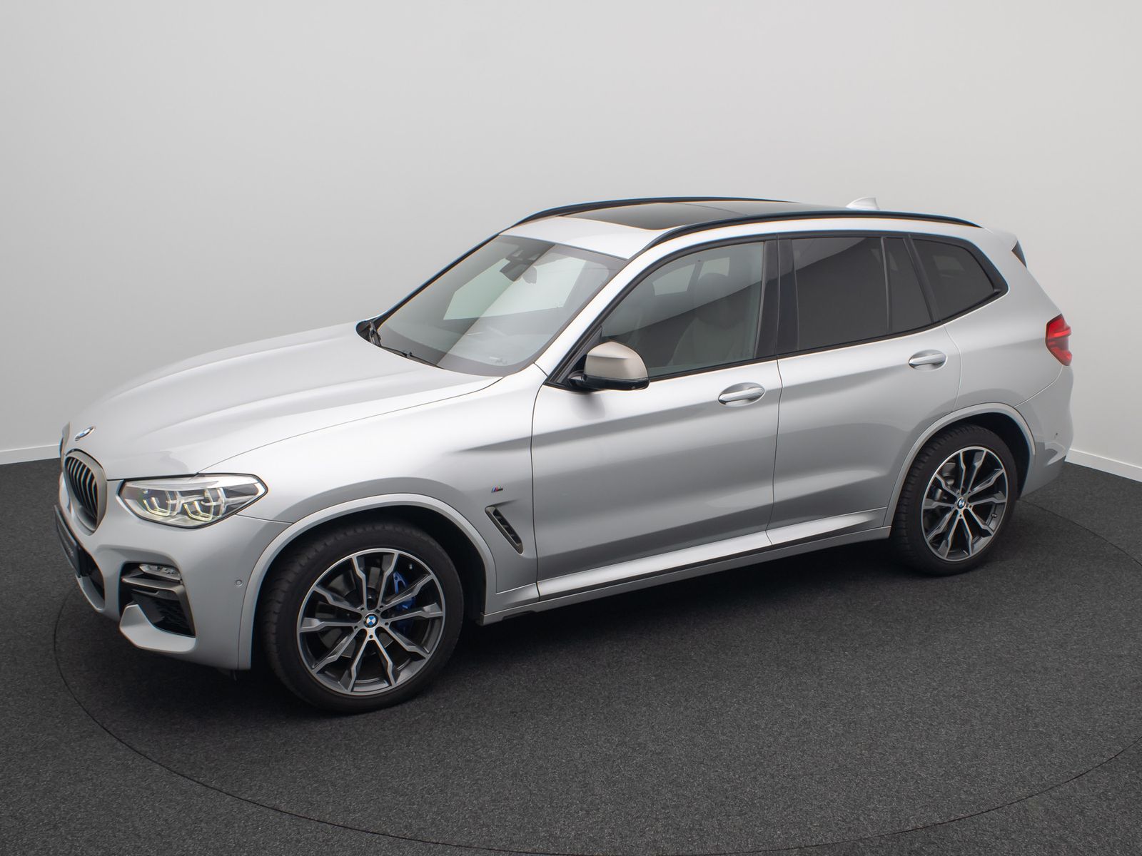 Fahrzeugabbildung BMW X3 M40i H/K 360&deg;DisplKey ACC HUD Panorama 20Zoll