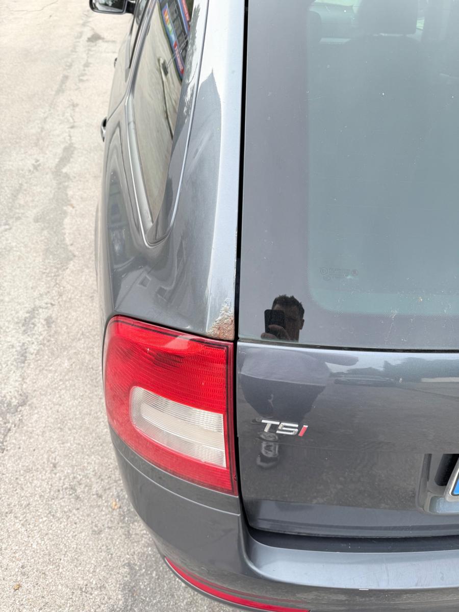 Skoda Octavia 2012 — engine 1.798 cm³, 160 HP (118kW)
