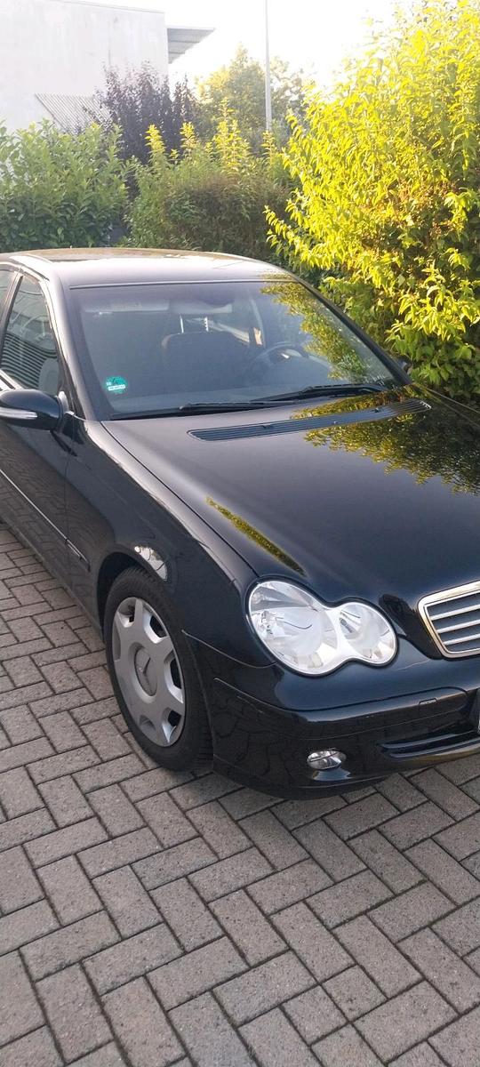 Mercedes-Benz C 180