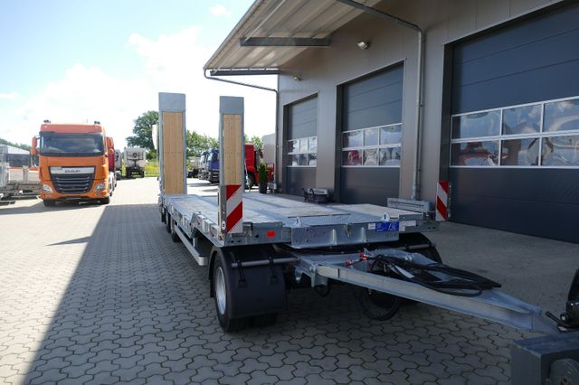 Müller-Mitteltal T3 Profi 30,0 Neu, Baggerstielablage, hydr. Ramp