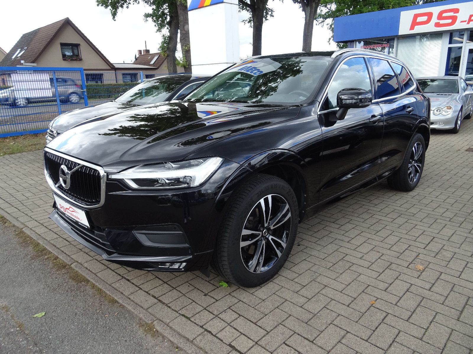 Volvo Volvo XC 60 XC60 Momentum Pro -Harman Kardon-Leder