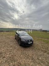 Seat Alhambra FR-Line - SEAT Alhambra FR-Line mit Benzin-Antrieb