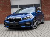 BMW 118 Sportpaket M-Lenkrad Kamera Sportsitze - BMW 118 mit Benzin-Antrieb: Sportpaket