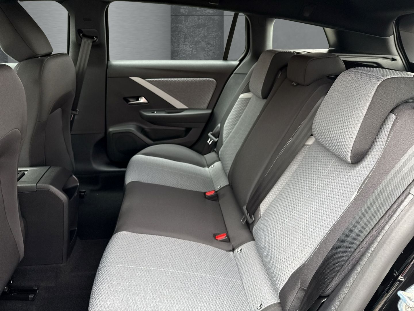Opel Astra - Bild 9