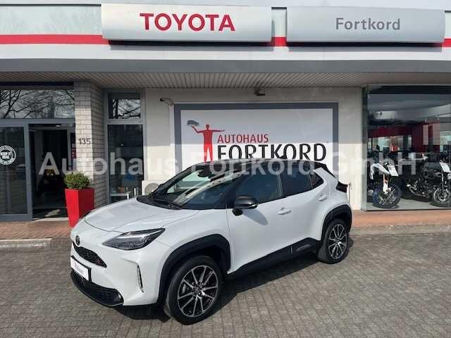Toyota Yaris Cross 1.5 Hybrid GR Sport - HEAD., elektr.