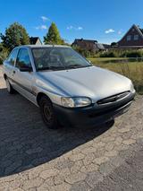 Ford Escort 1.4 champ Klima - Ford Escort: Sportwagen